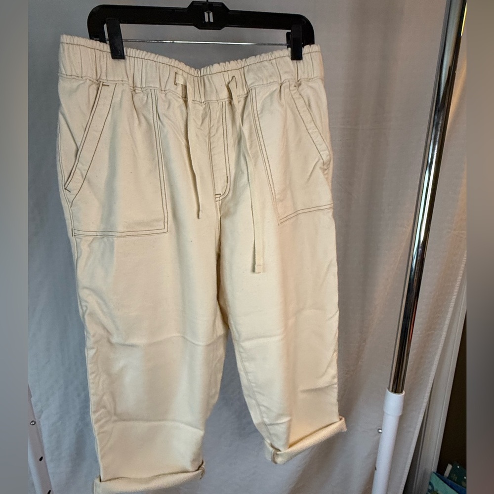 Lane Bryant Pull On High Rise Knit Denim Capris